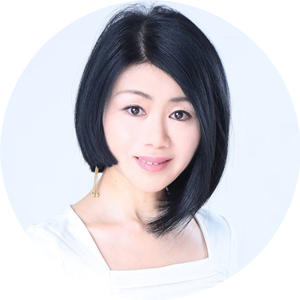 夏目祭子さん近影